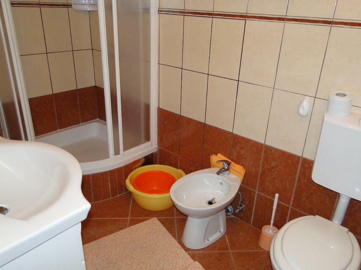 Mir Apartments Primosten Bagian luar foto