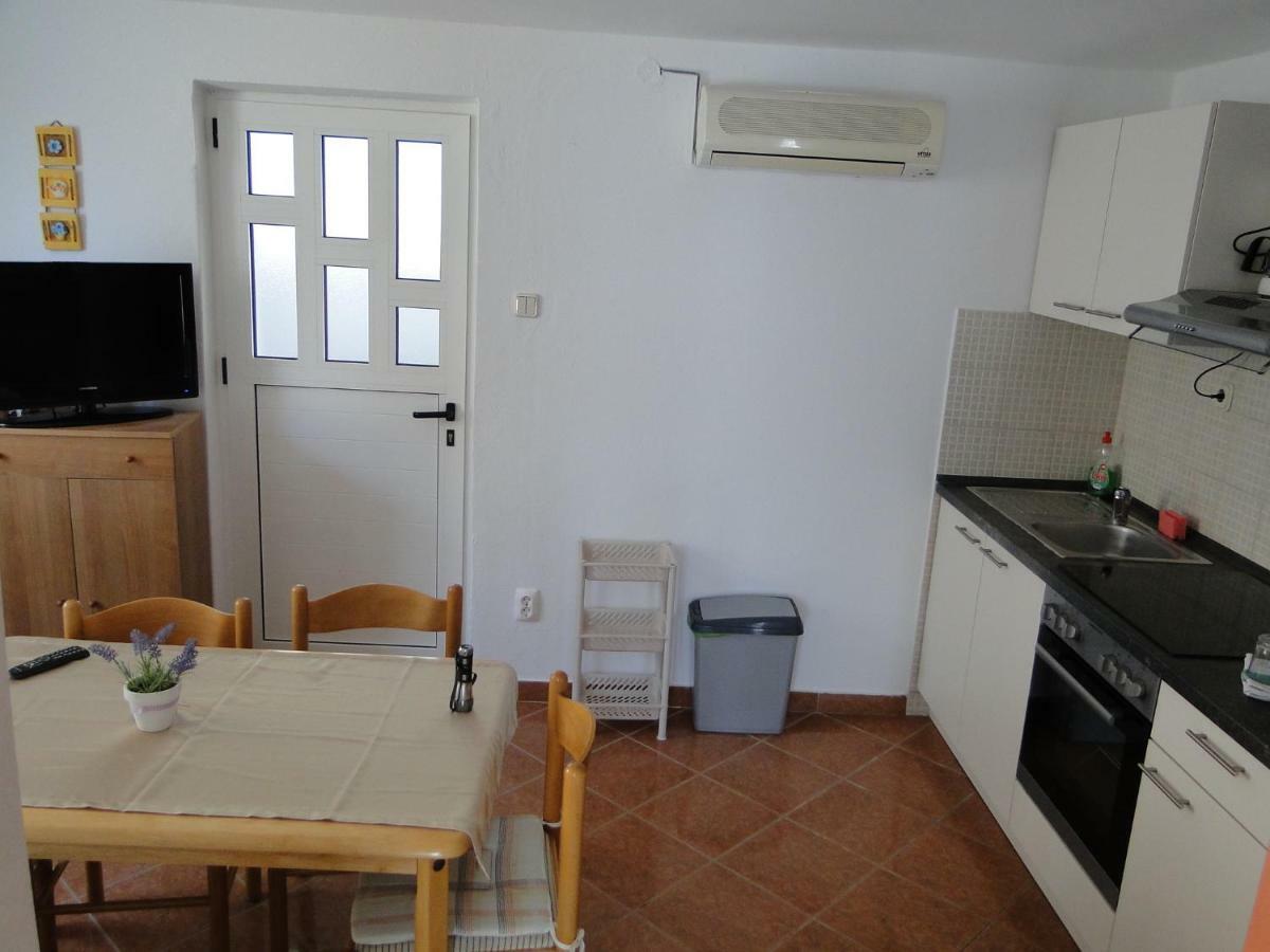 Mir Apartments Primosten Bagian luar foto